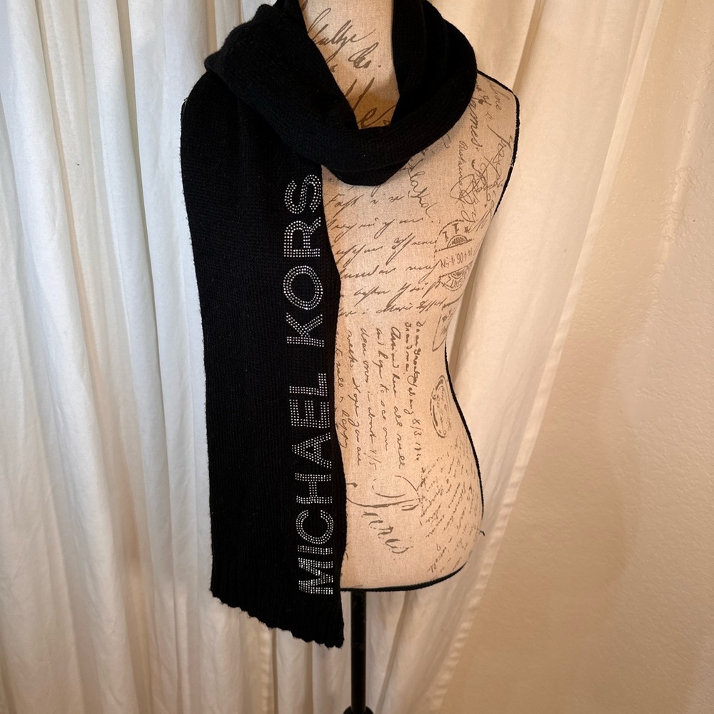 Michael Kors scarf